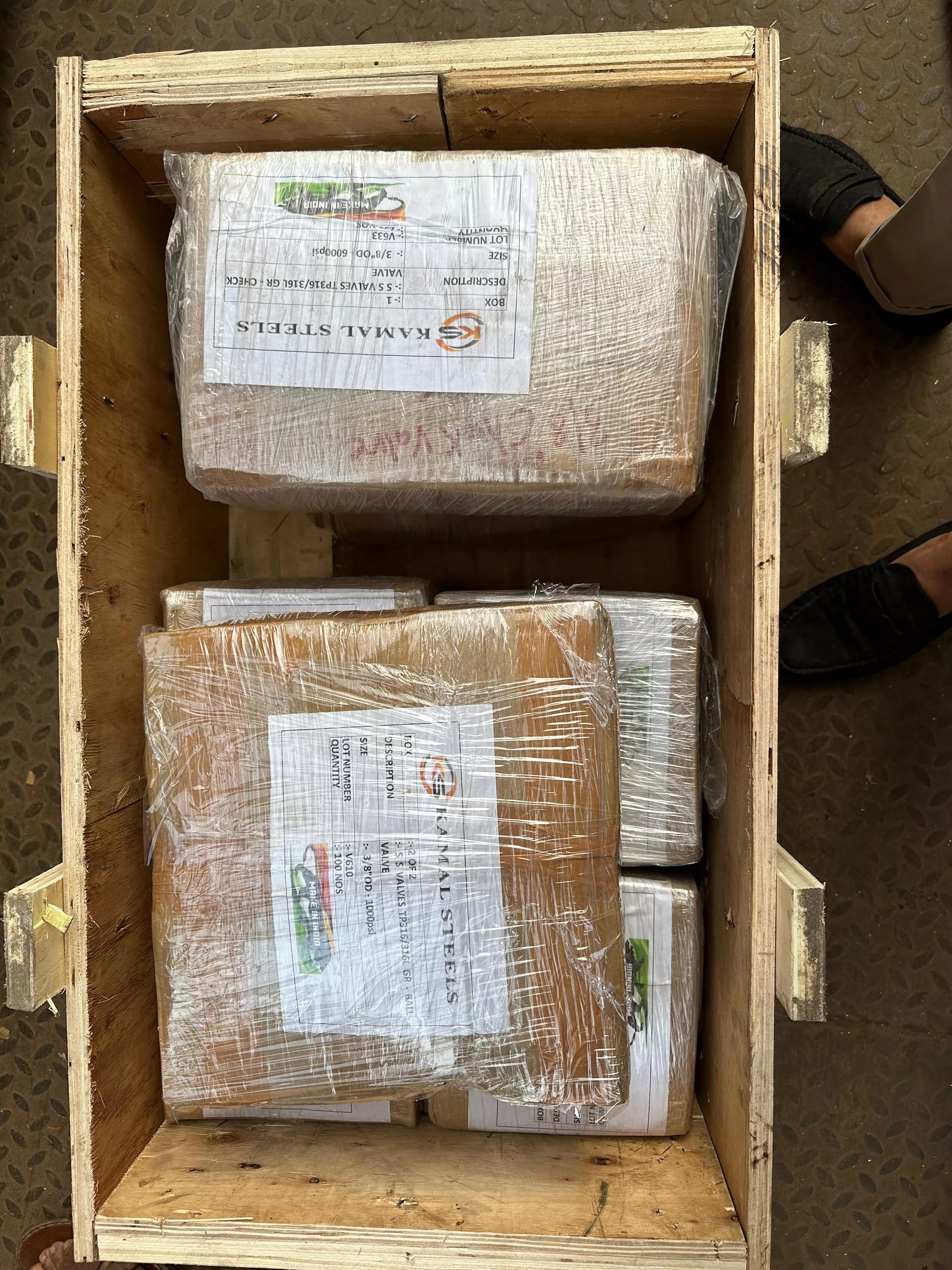 Stainless Steel Pipe Packaging