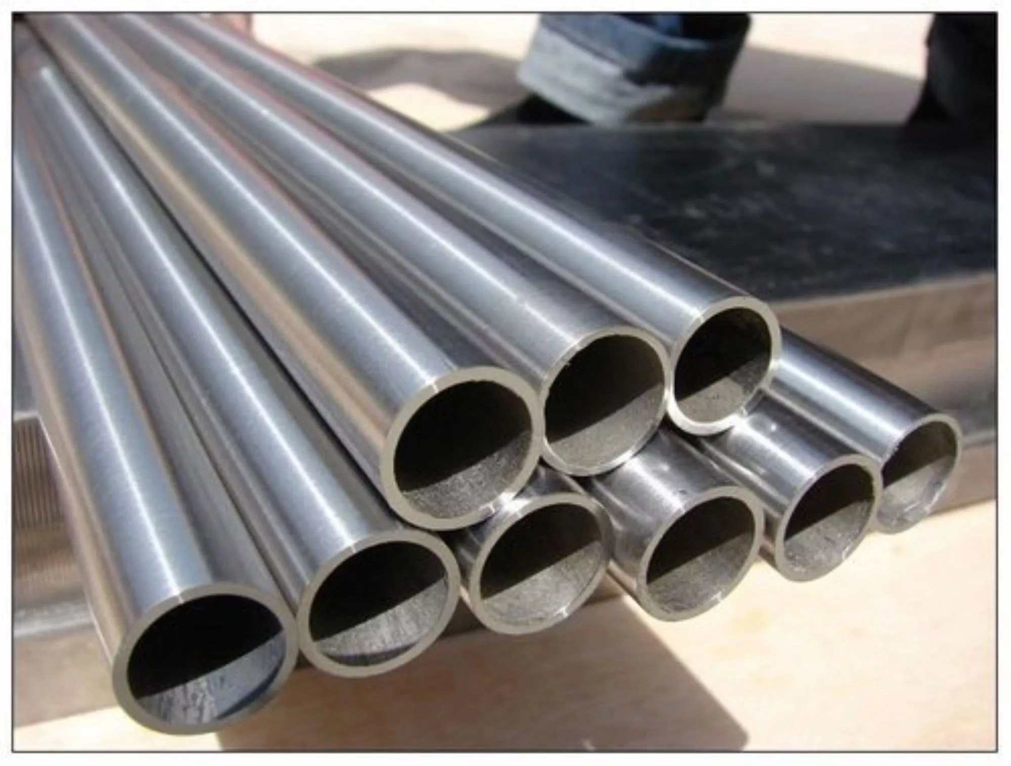 stainless-steel-310s-seamless-pipes-manufacturer